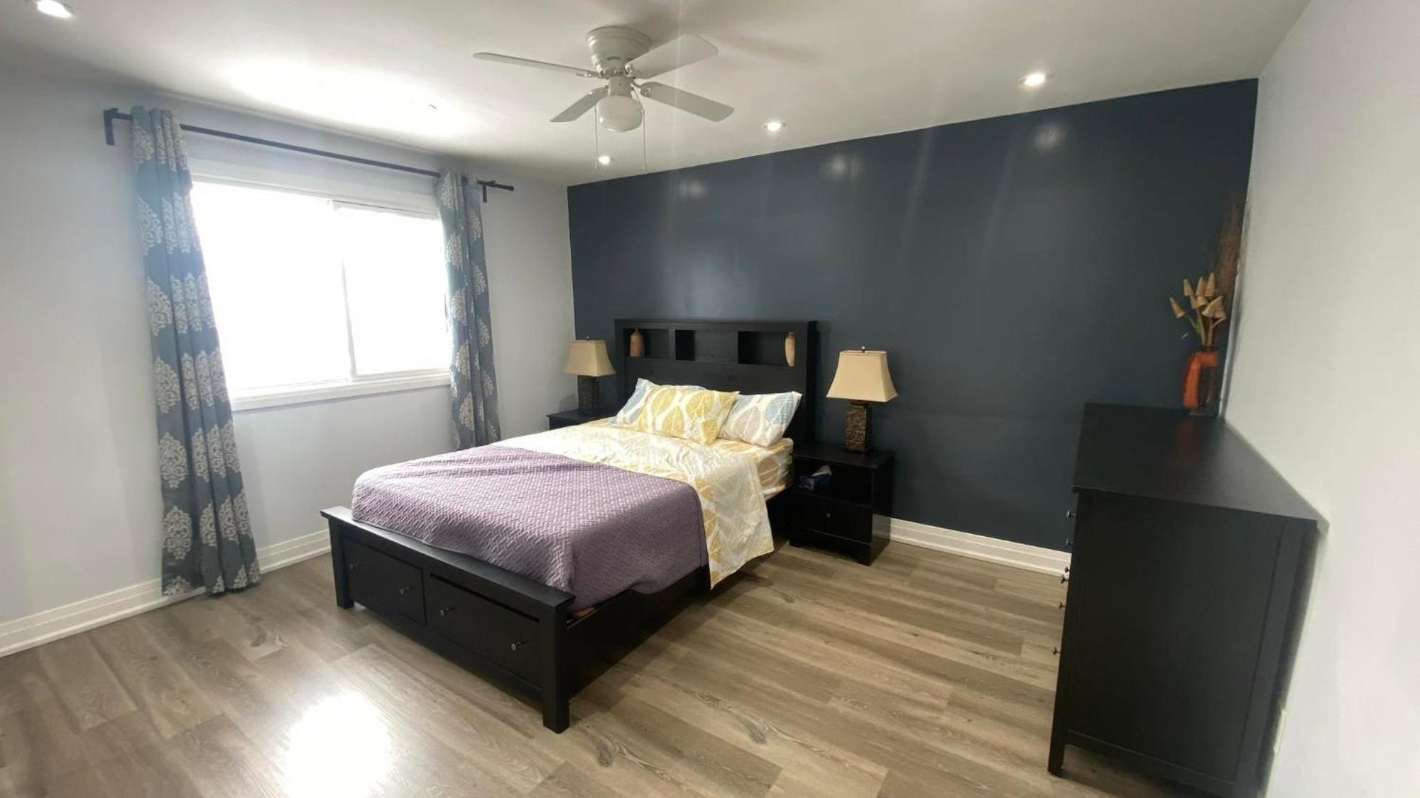 Spectacular 3 Bedroom 2 Wr House - Close To Airport Toronto Exterior photo